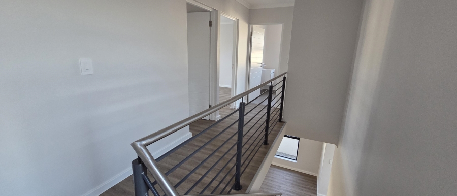 To Let 3 Bedroom Property for Rent in Jakarandas Western Cape